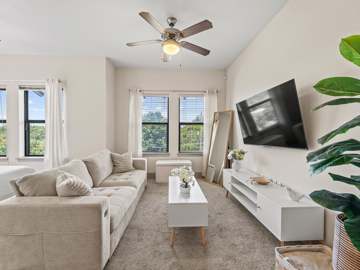 Ivory Gold — living room